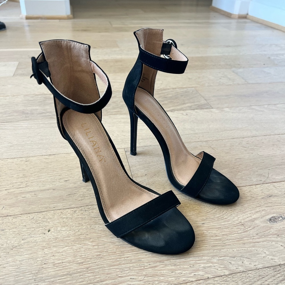 Classic Black Ankle-Strap Stiletto Sandals - Women